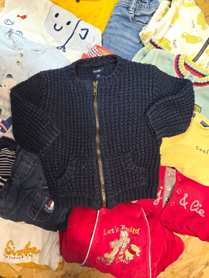 Lot de 18 vêtements garçon 18 mois - photo numéro 6