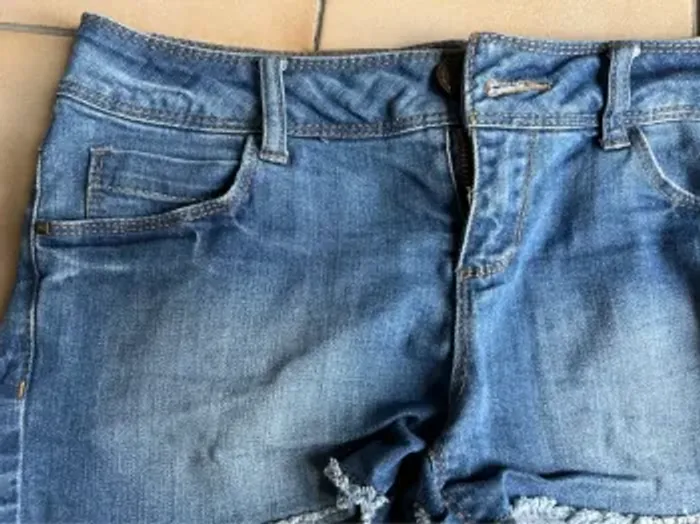 Short Promod taille 36 - photo numéro 7