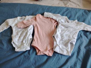 3 bodies 1 mois
