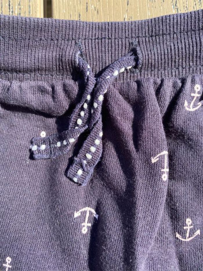 Pantalon marine 9 mois - photo numéro 3