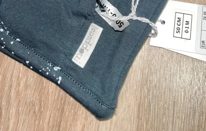Veste à capuche neuve avec étiquette - photo numéro 4