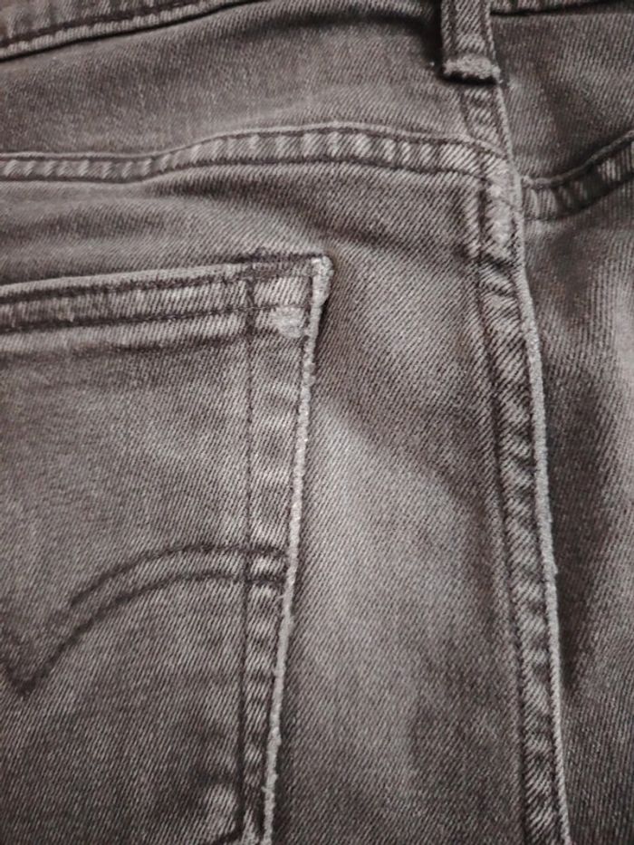 Jean Levi's 519 - photo numéro 15