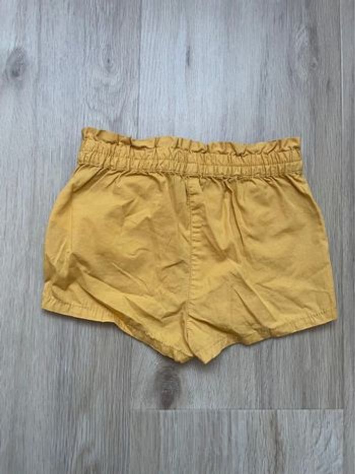 Short Kiabi jaune moutarde 12 mois - photo numéro 2