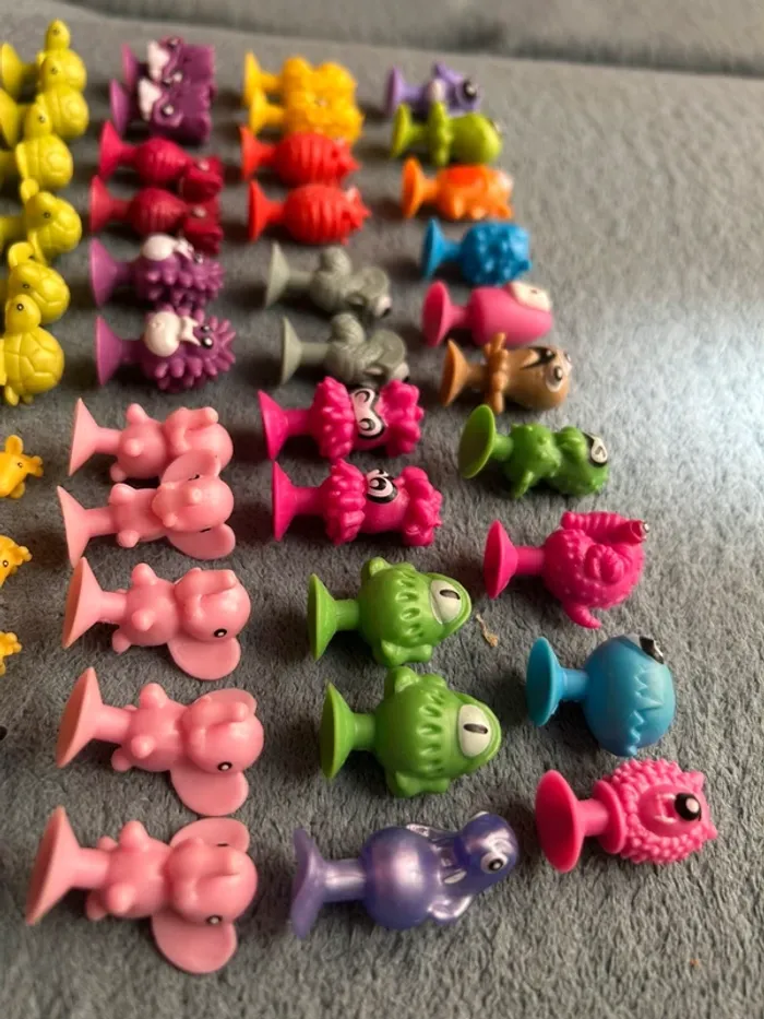 Lot de 68 stickeez Lidl football, animaux monstres ventouse dont 28 doubles - photo numéro 6