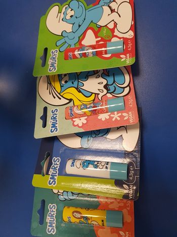 Lot 4 baumes à lèvres