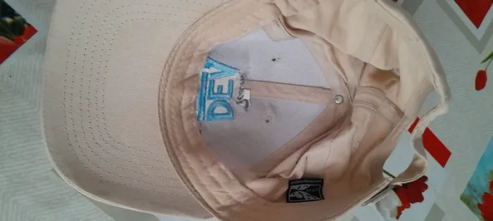 Casquette - photo numéro 2