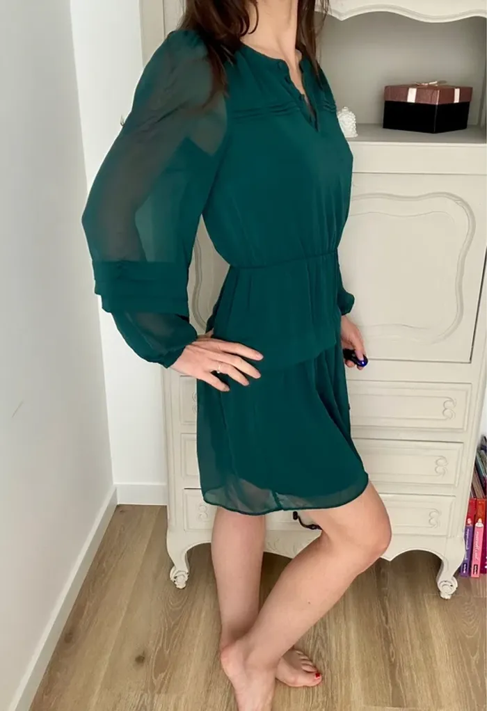 Robe Naf Naf en mousseline – Décolleté V, manches longues - photo numéro 2