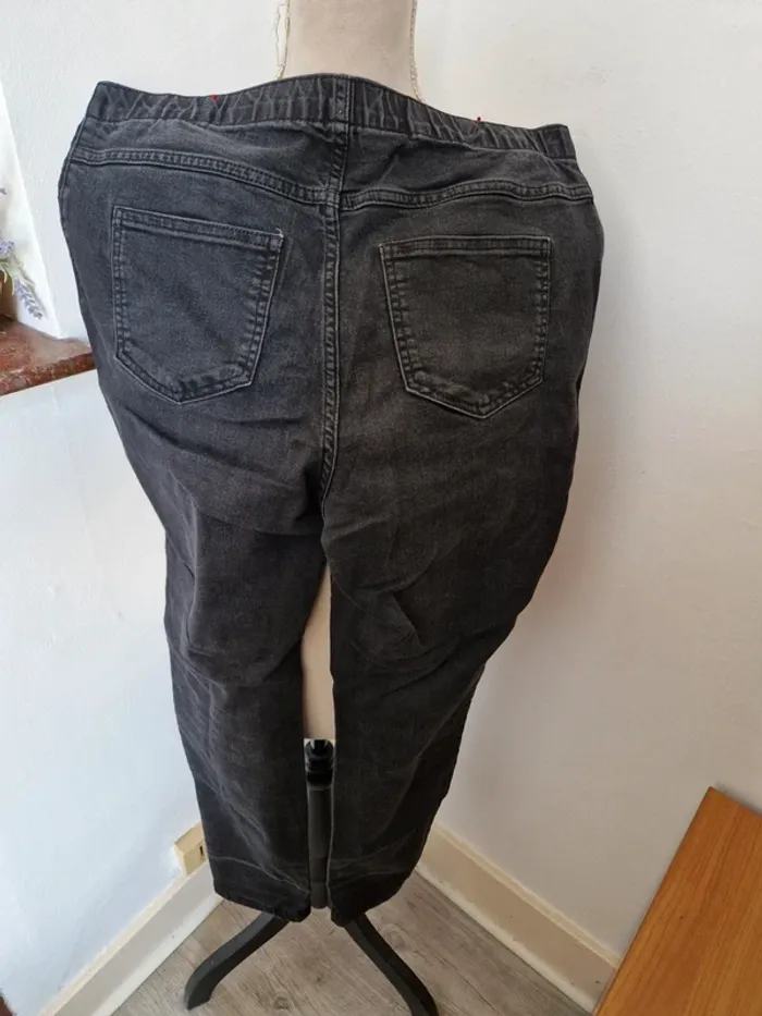 Jean jegging c&a taille 46 noire - photo numéro 3