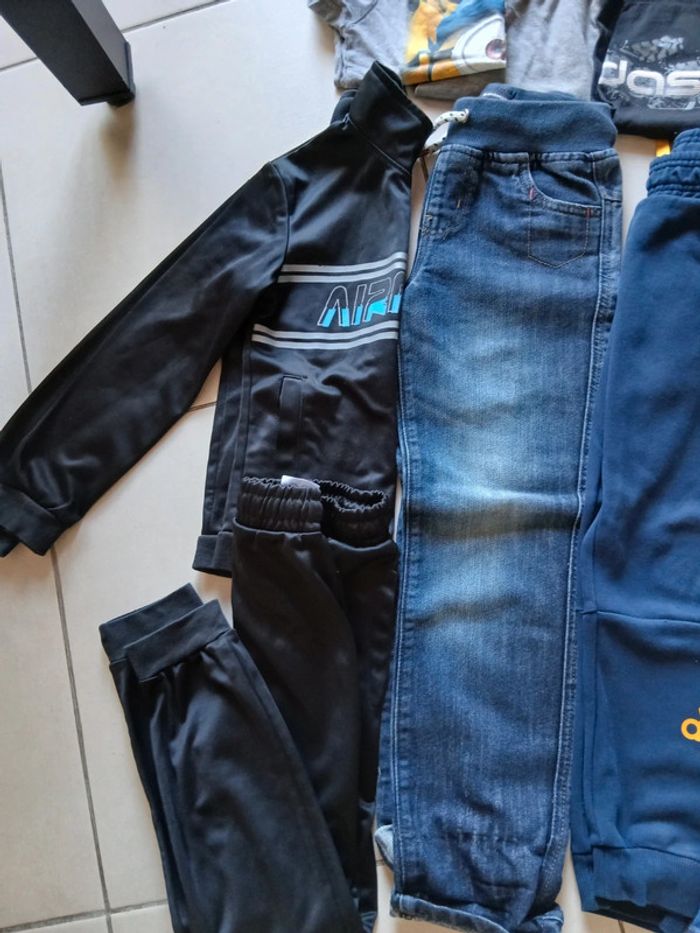 Lot vêtements garçon 8/10 ans - photo numéro 5