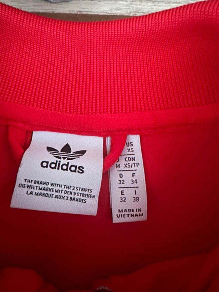 Veste rouge Adidas - photo numéro 3