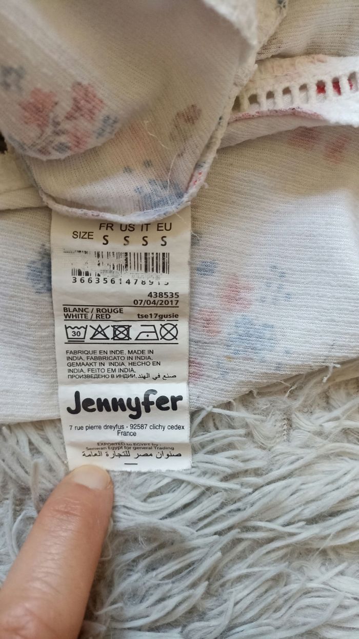 Top fleuri épaules dénudées taille S/36 Jennyfer - photo numéro 6