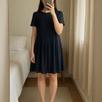 Robe plissée bleue marine Kiabi - taille 34