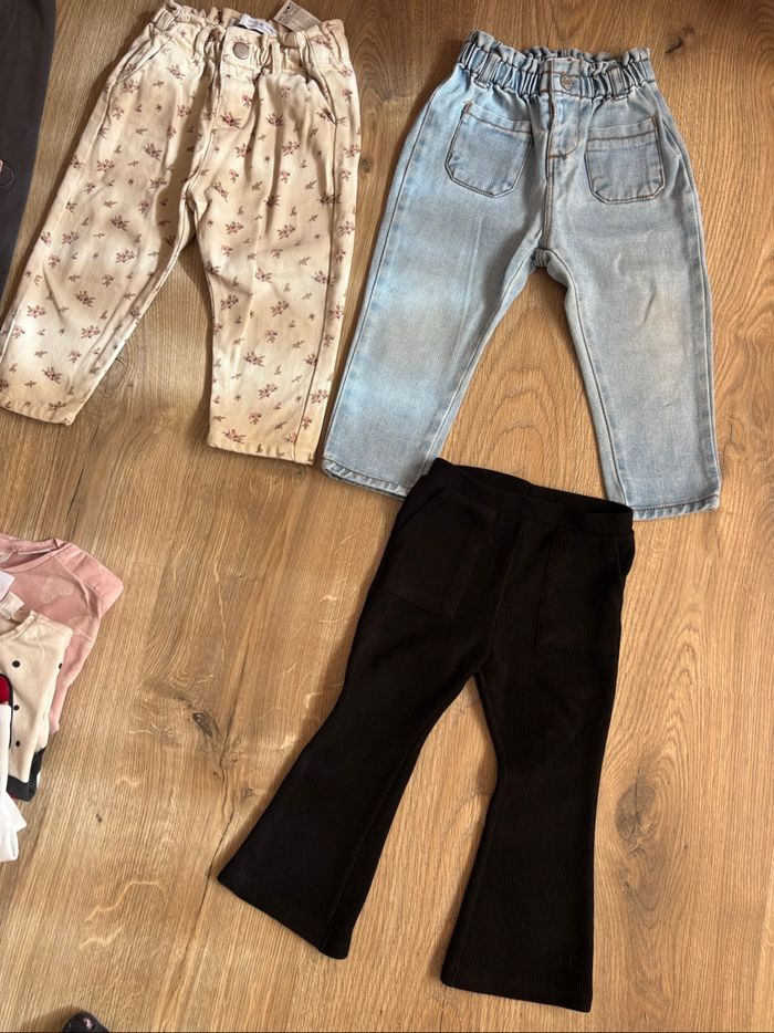 Lot vêtements fille taille 12-18 mois - photo numéro 3