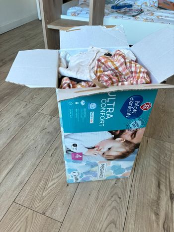 Gros lot 6-9 mois fille