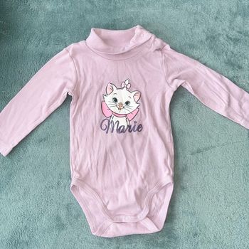 Body haut taille 9 mois en bonne état