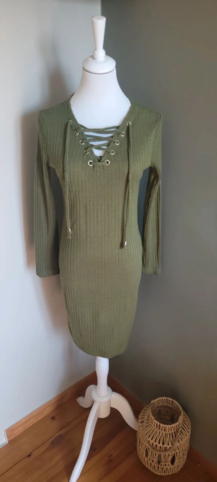 Jolie robe pull Camaïeu Taille M Parfait état