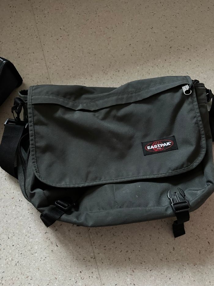 Sac vert kaki - photo numéro 3