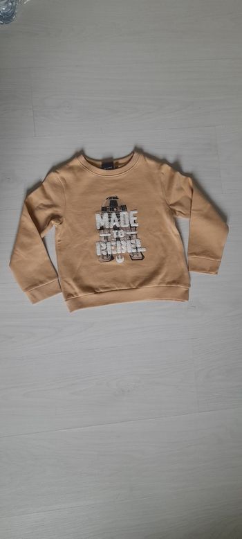 Sweat STAR WARS T 4 ans