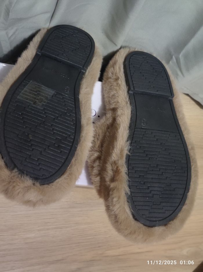 Chaussons fourrés camel ultra doux avec nœud & petit ourson doré – Taille 39 - photo numéro 4