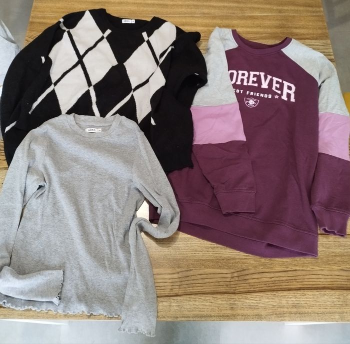 Lot vêtements fille 16 ans - photo numéro 2
