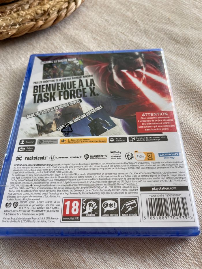Jeu ps5 suicide squad - photo numéro 2