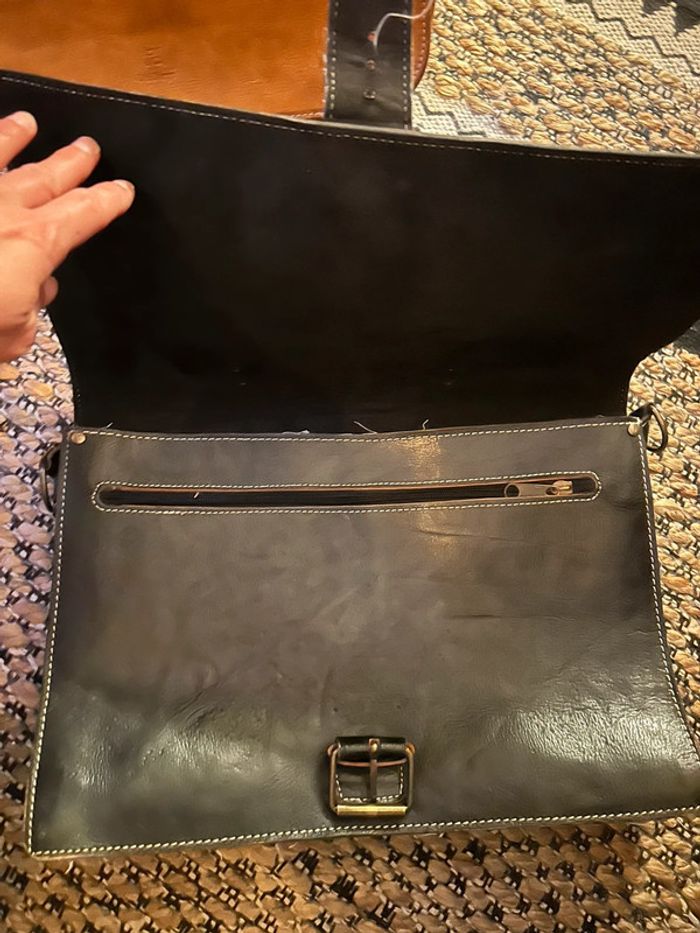 Cartable en cuir noir - photo numéro 2