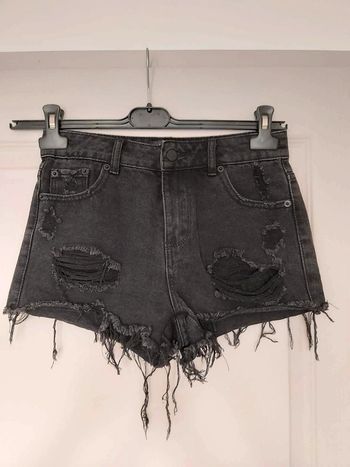 Short en jeans destroy