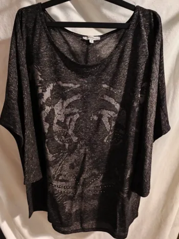 T-shirt manche longue taille : XL