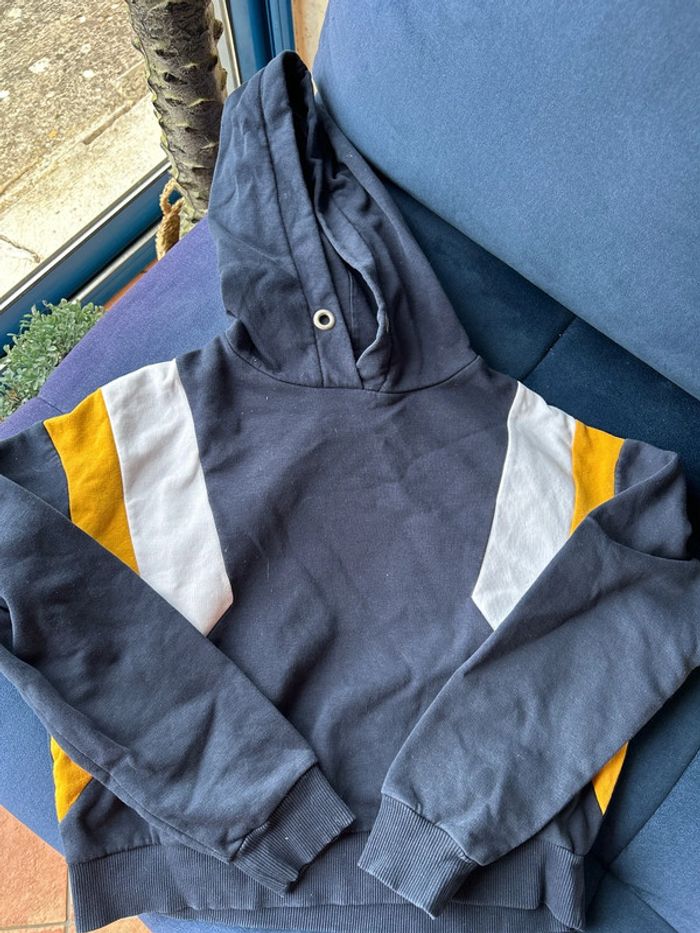 Sweat-shirt cache cache