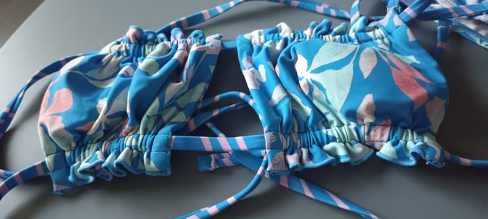 Joli maillot de bain - photo numéro 2