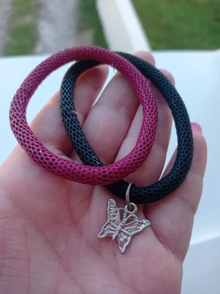 Bracelet élastique fushia et noir