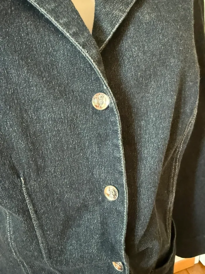 Veste en jean vintage en très bon état rosarosam taille 40 - photo numéro 3