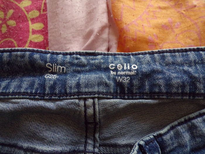 Jean slim T40 - photo numéro 3