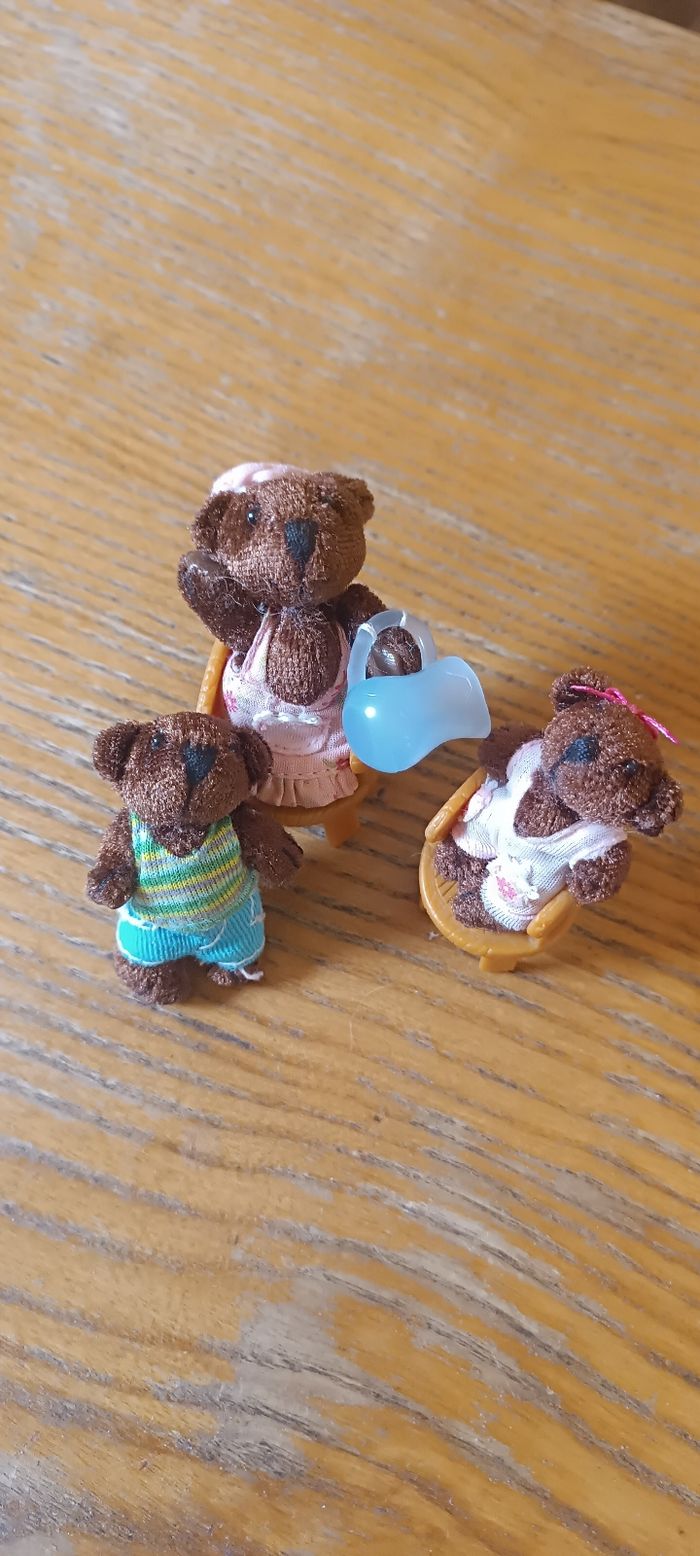 3 figurines furry ville * Mattel