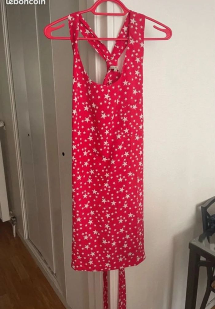 Petite robe d’été croisée dans le dos Scarlet Roos - photo numéro 4