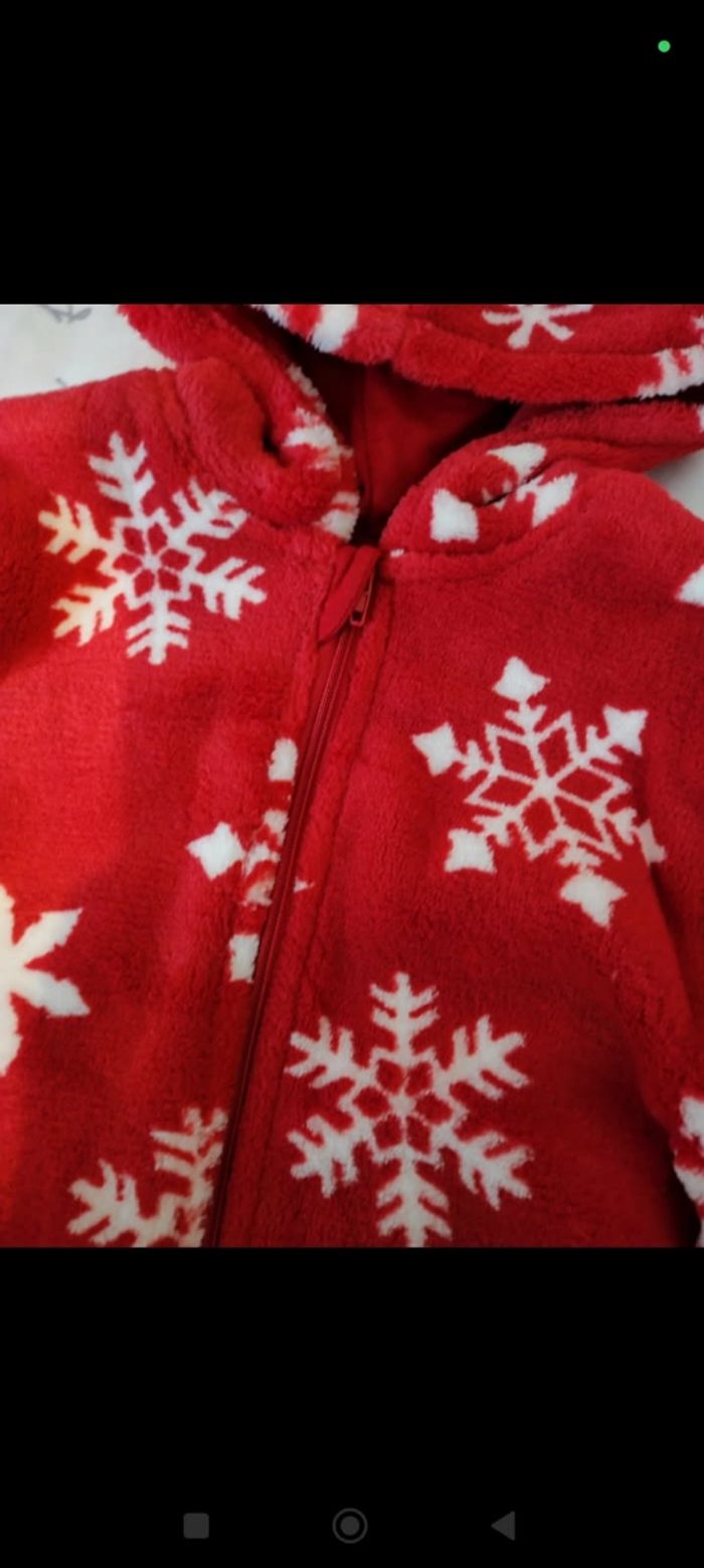 Combinaison pyjama spécial Noël 80/86 cm - photo numéro 2