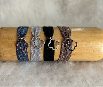 Bracelet tissu trèfle argenté