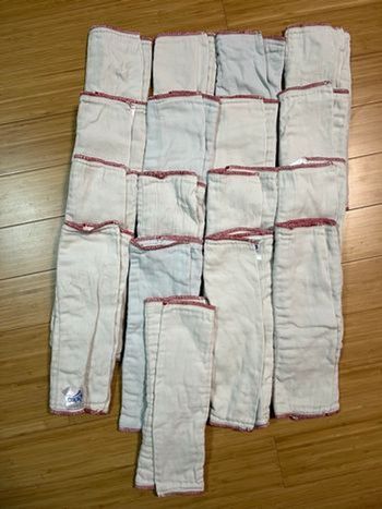 Lot de 17 langes prépliés XKKO