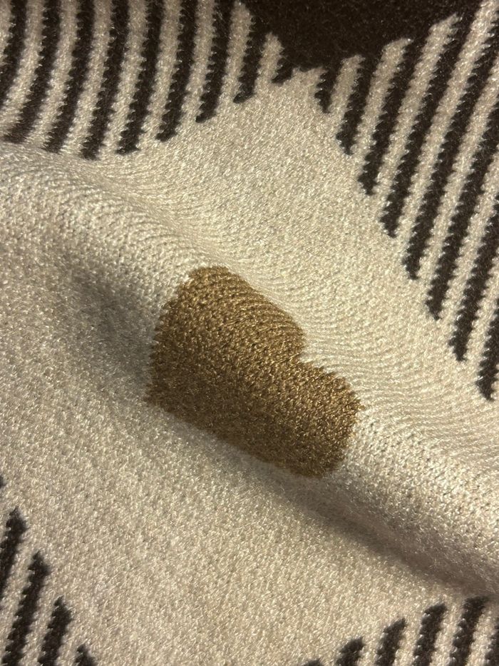 NEUF Pull Boxy Tricot Cachemire Cœurs S/M Chic Cosy Marron Beige Col Montant - photo numéro 2