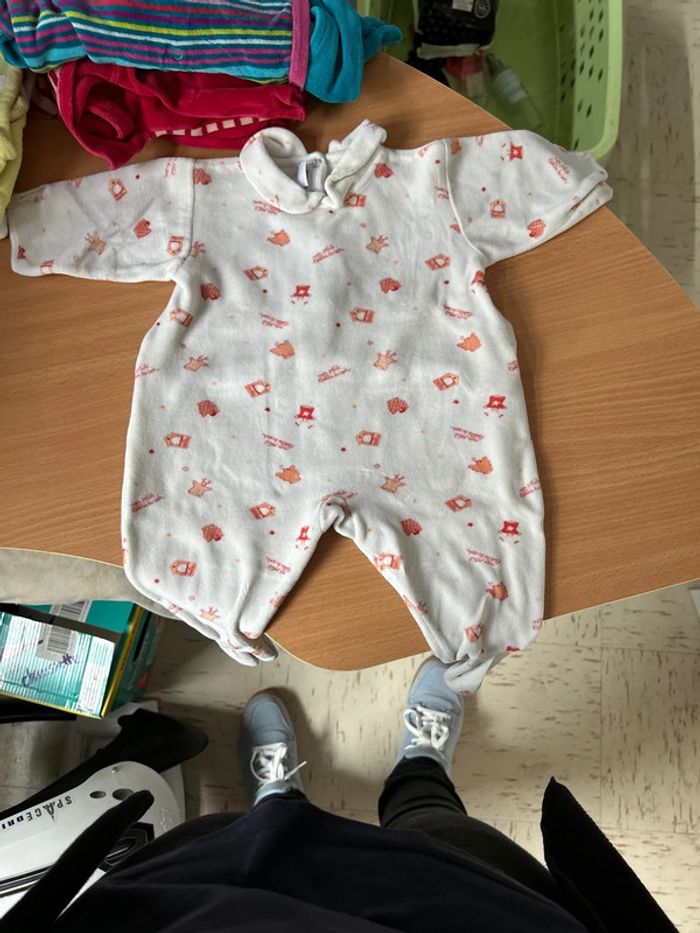 Lot de 5 pyjamas 1 pièces - photo numéro 3