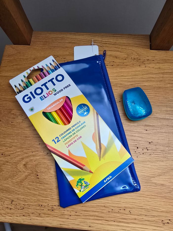 Ensemble pour colorier neuf