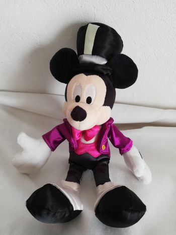 peluche mickey