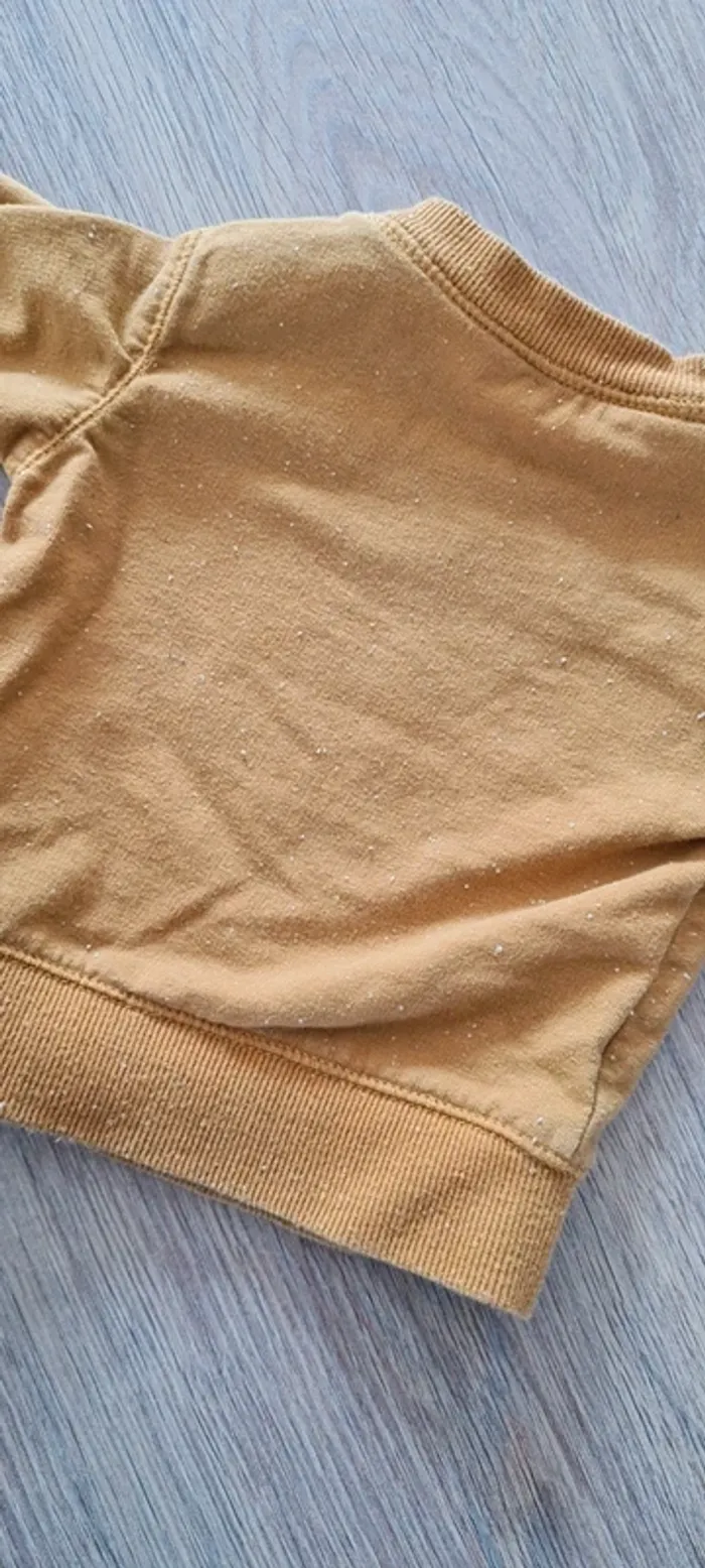 Pull 1 mois - photo numéro 3