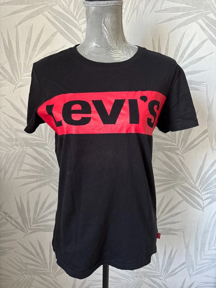 TEE shirt levi’s