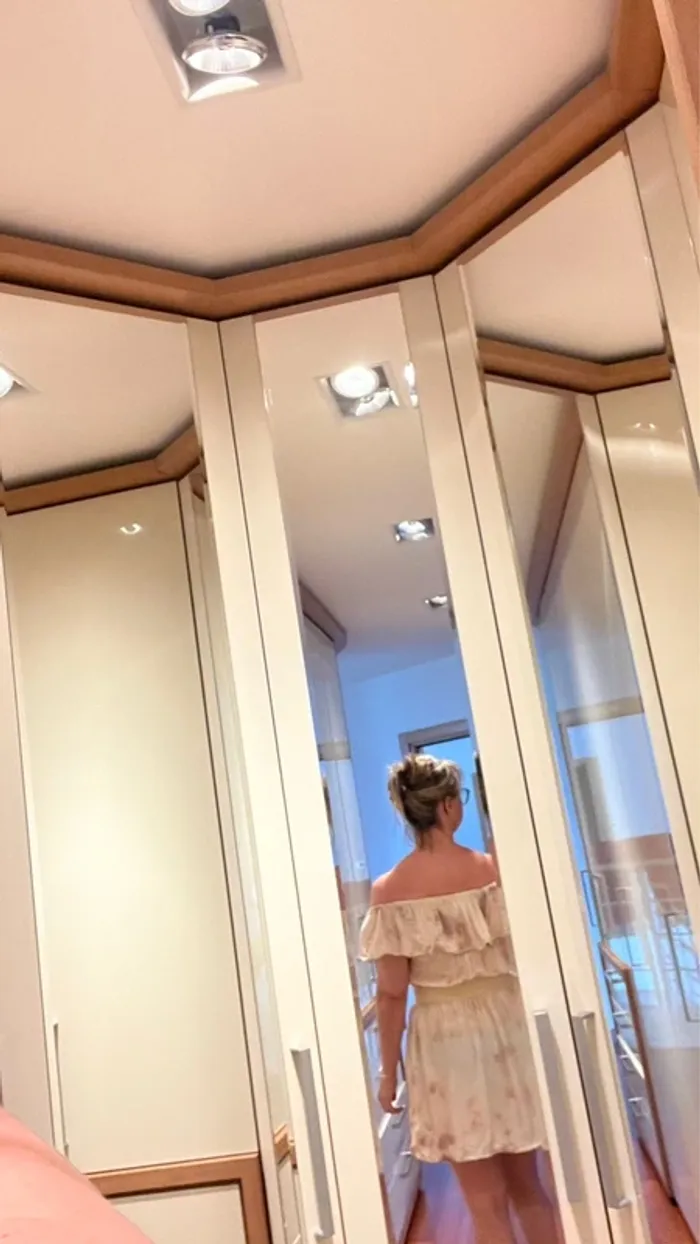 Robe courte épaules dénudées Tie & Die rose - photo numéro 6