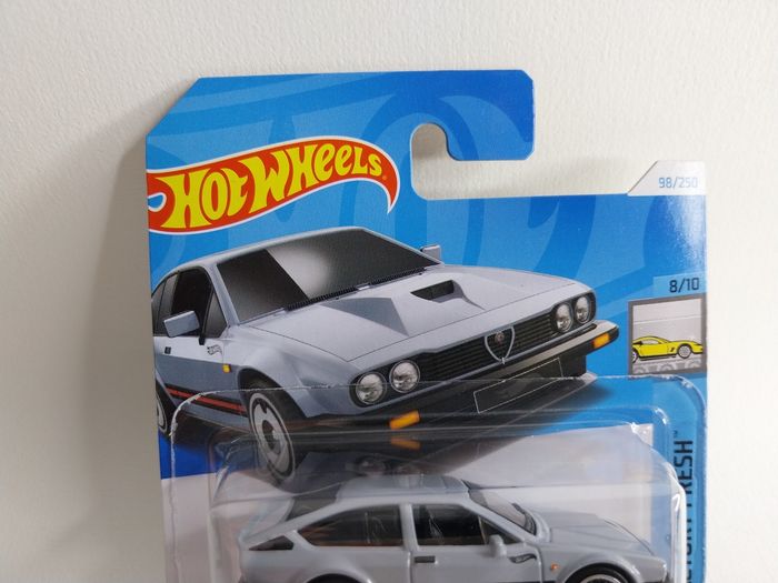 Hot Wheels Alfa Roméo GTV6 3.0 2024 - photo numéro 4