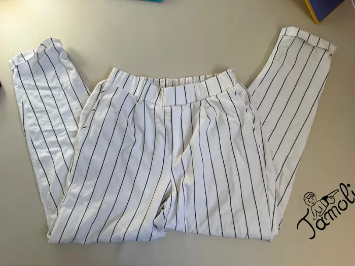 Pantalon rayé Bershka - photo numéro 2