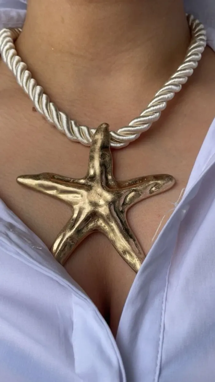 Collier étoile de mer doré Weekend Max Mara - photo numéro 2