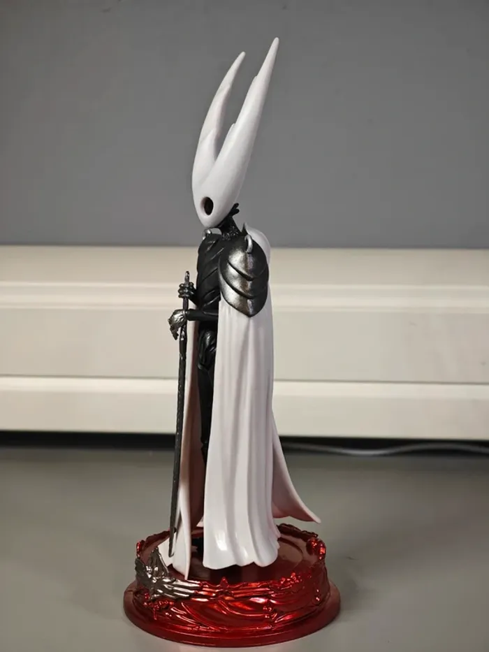 Figurine Hollow Knight : Pure Vessel 24cm neuve sans boîte - photo numéro 2