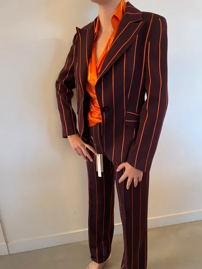 Ensemble tailleur pantalon élégant de créateur 40 - photo numéro 3